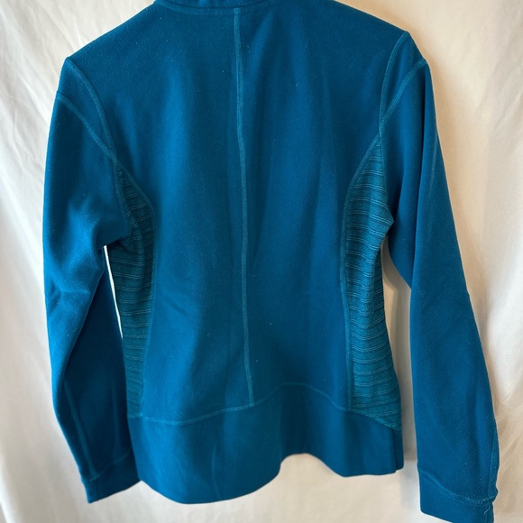 The North Face Blue Polartec Classic Pullover Top - Picture 2 of 4
